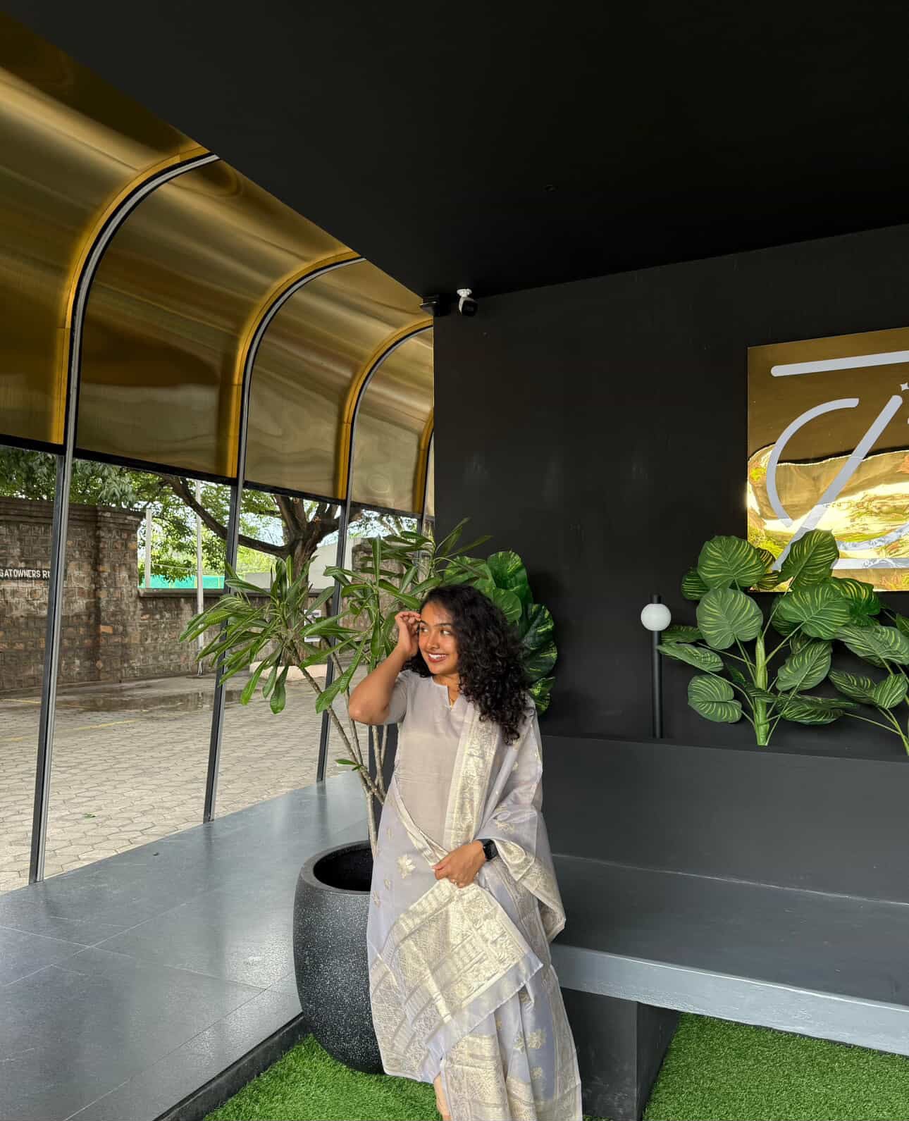 GREY BANARASI KURTI(Shawl and top)