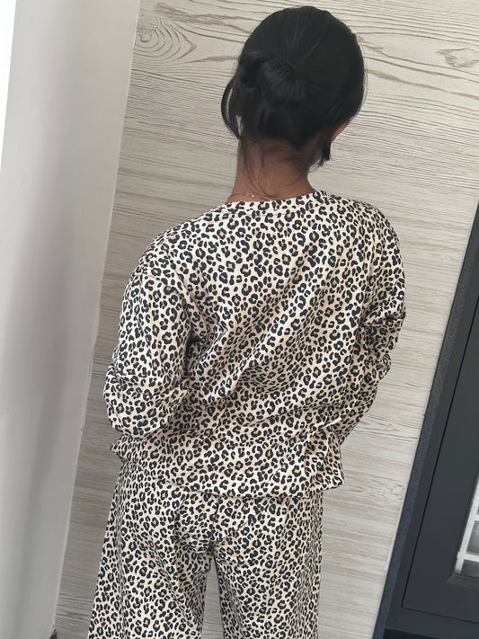 WILD COMFORT (Shorts Set)
